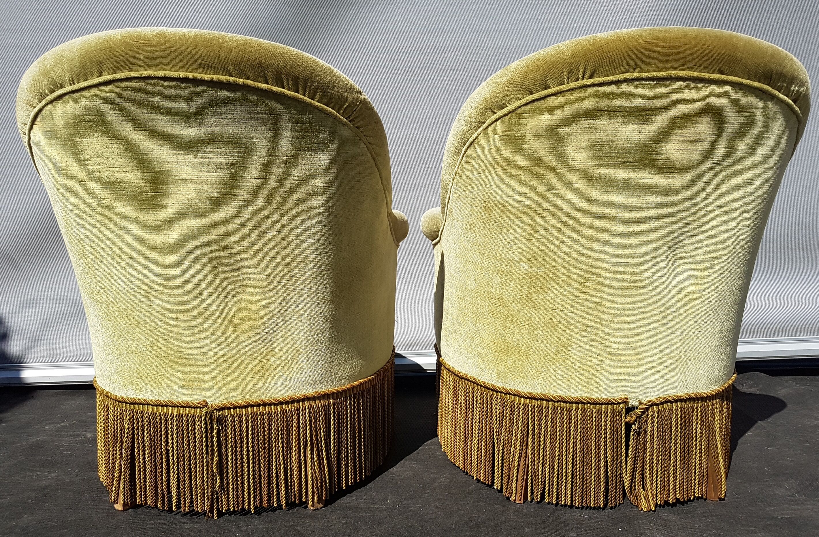 Pair of green toad armchairs