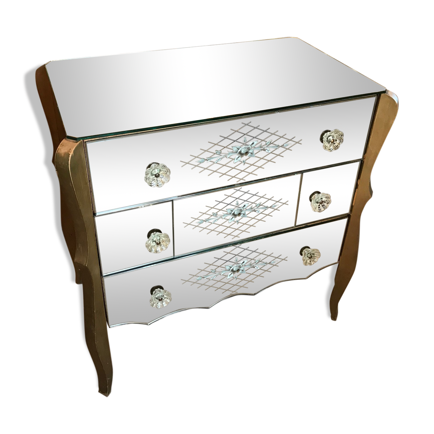 Beautiful Venetian mirror dresser