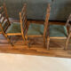 4 chaises anciennes assises velours vert