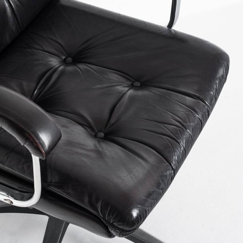 Vintage leather armchair. Swivel, on casters, multi-position. Norway, 1970s.