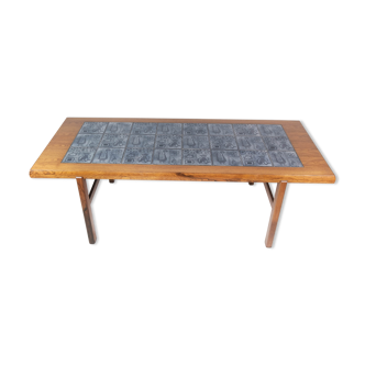 Coffee table in rosewood with blue tiles of Danish design by Arrebo Furniture, 1960s