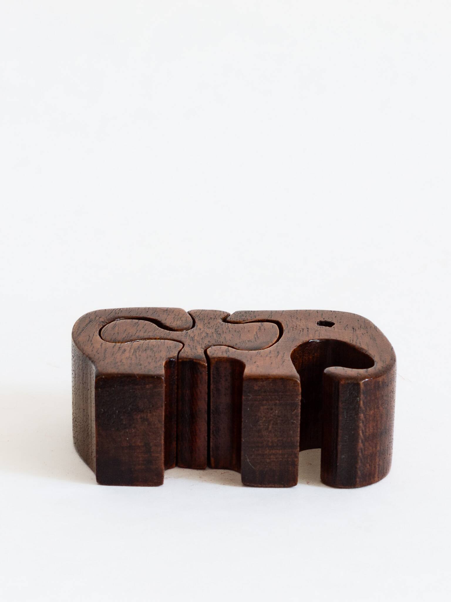 Elephant-shaped puzzle toy – The Playmill Atkinson (attr.) – USA