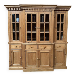 Vitrine de magasin en - pin