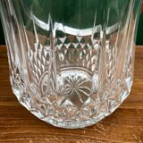 Ice bucket with tongs