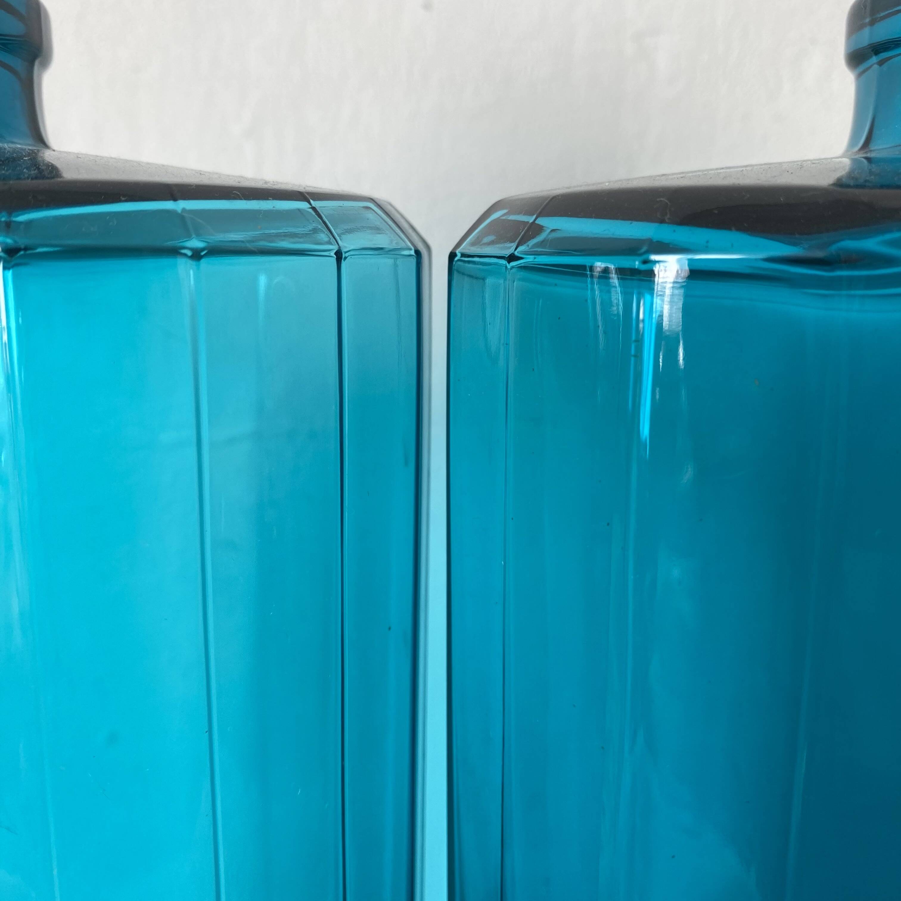 Turquoise glass bottles 36 cm, Fougère glassworks