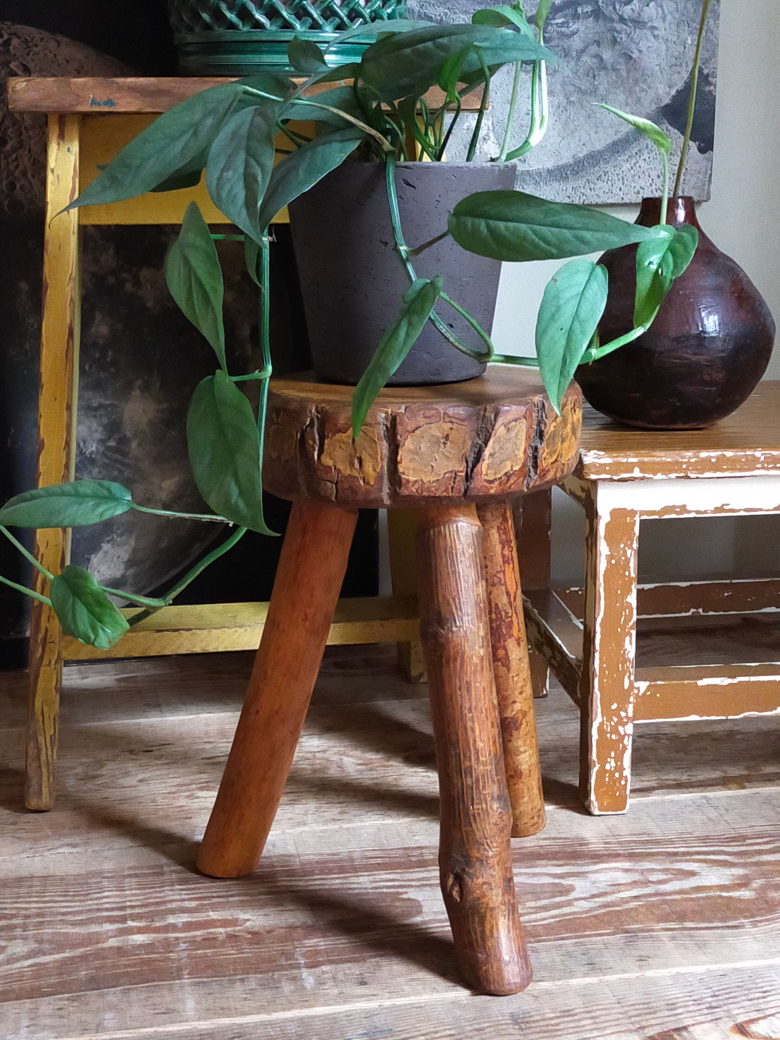 Tripod side stool solid wood Art-popular vintage