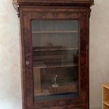 Dresser / cabinet