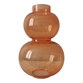 Second hand vase