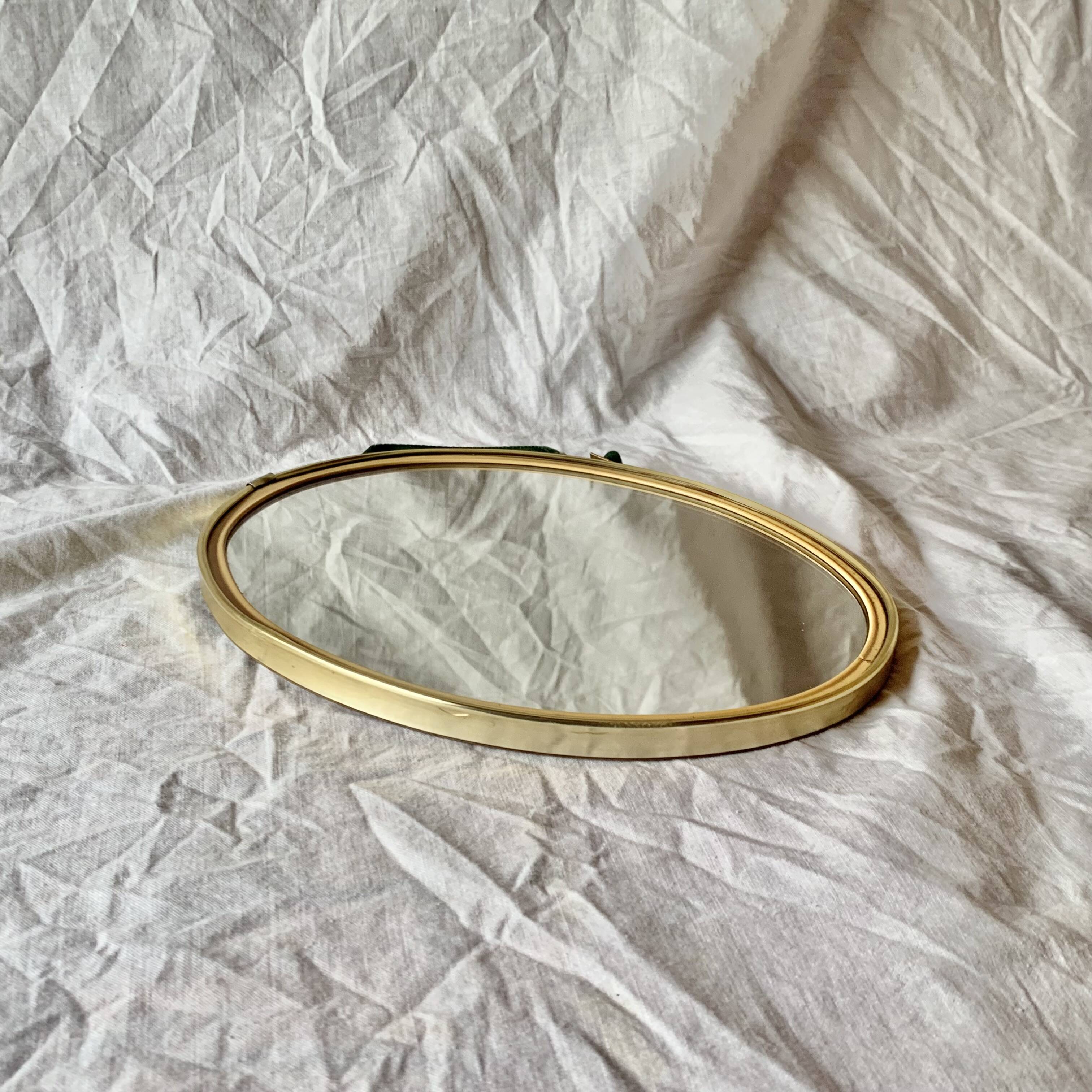 Oval medallion mirror 1960