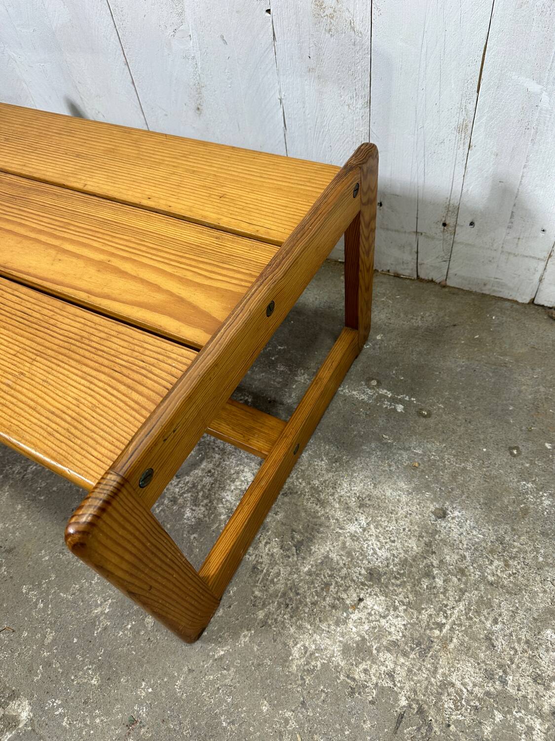 80s pine coffee table
