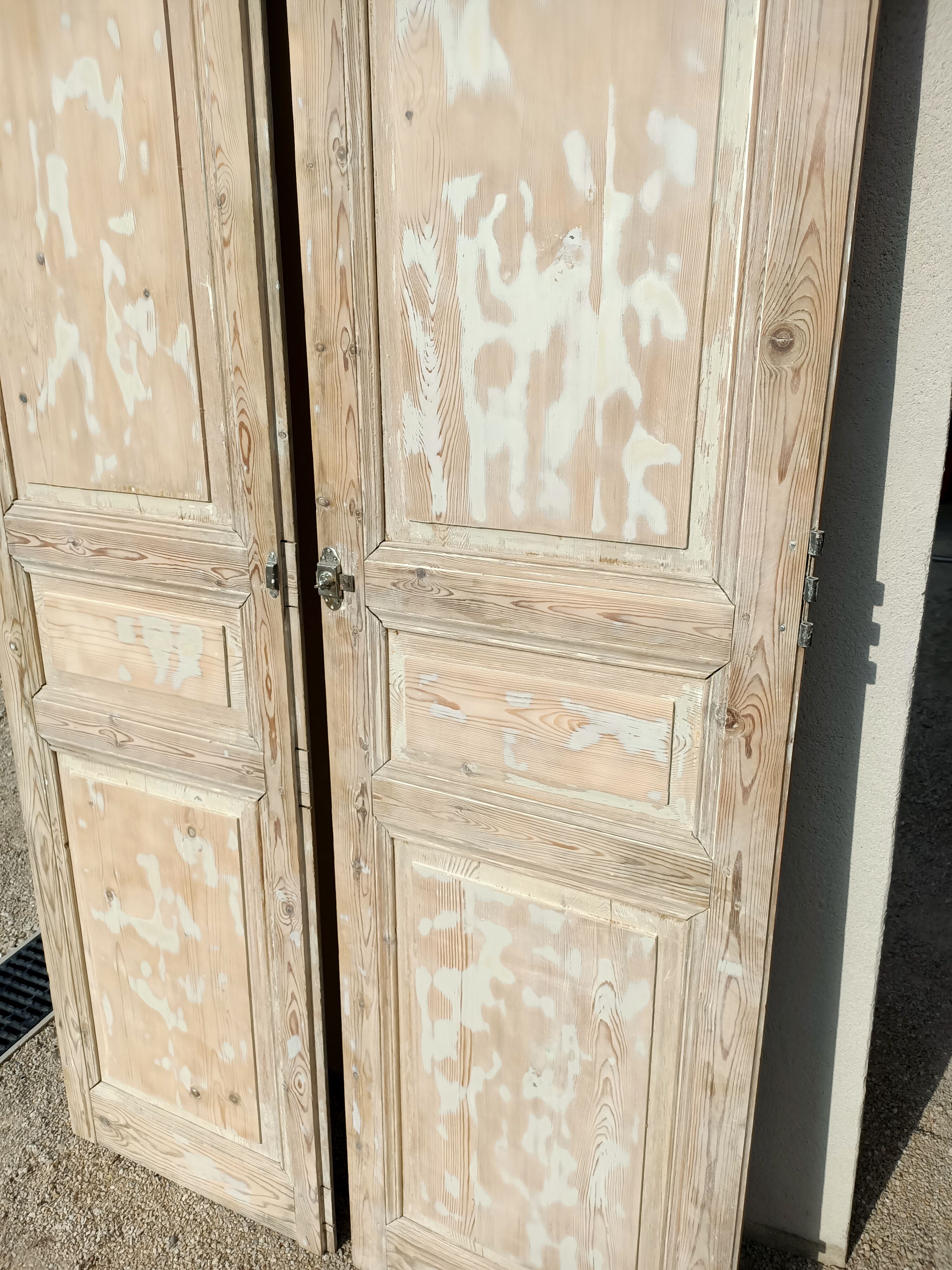 Pair of old fir doors 113x232