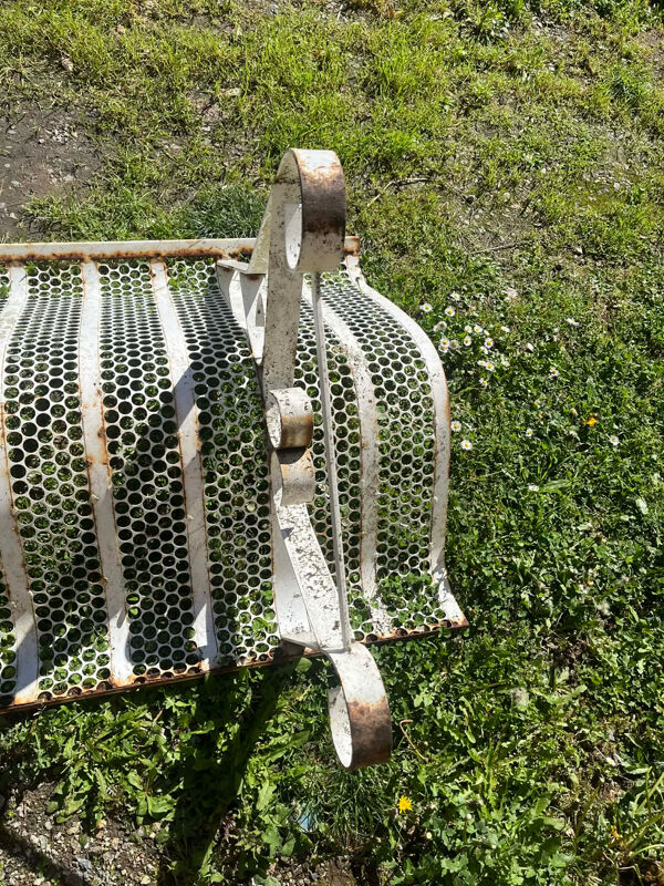 Banc public, mobilier urbain, banc de jardin en fer forgé