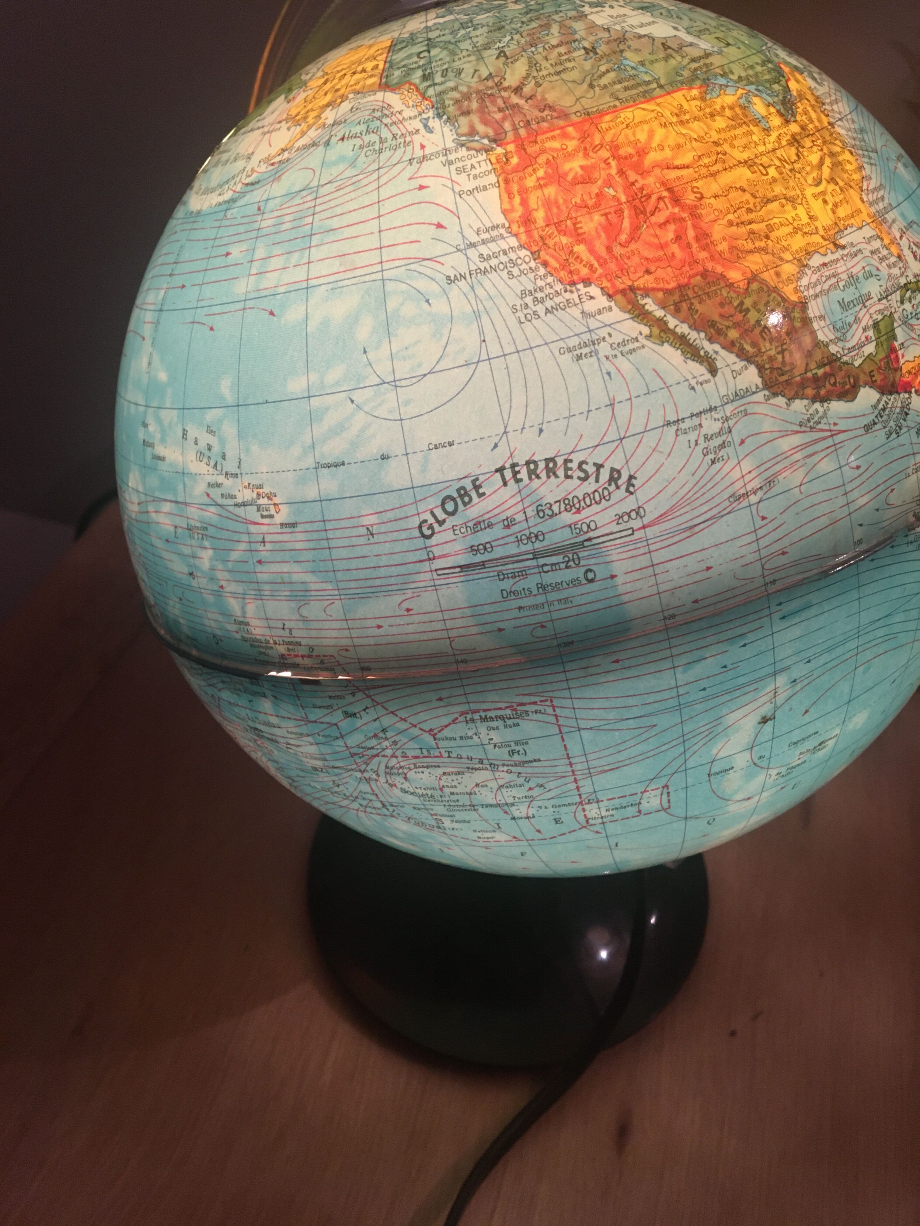 Bright globe