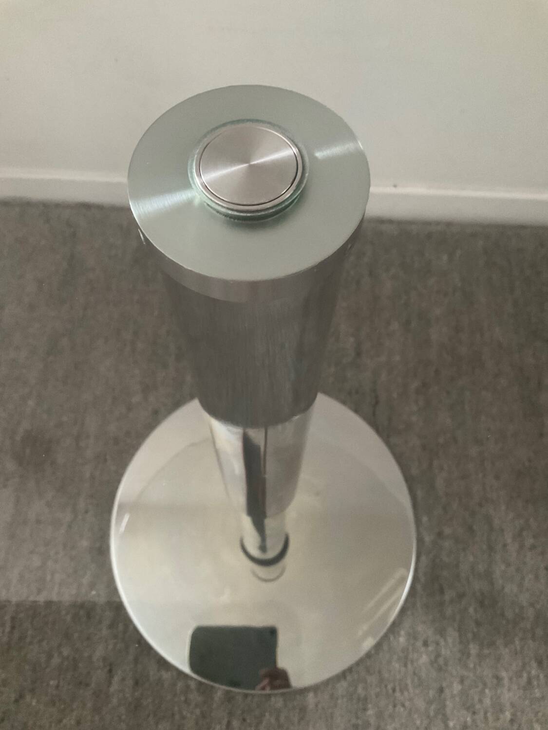 Design coffee table up and down