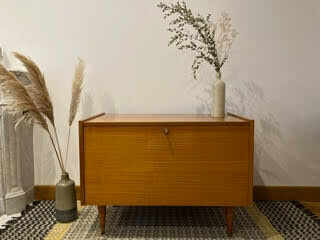 Chest of drawers, double-sided furniture