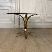 Table basse laiton et verre fumé, 1970s
