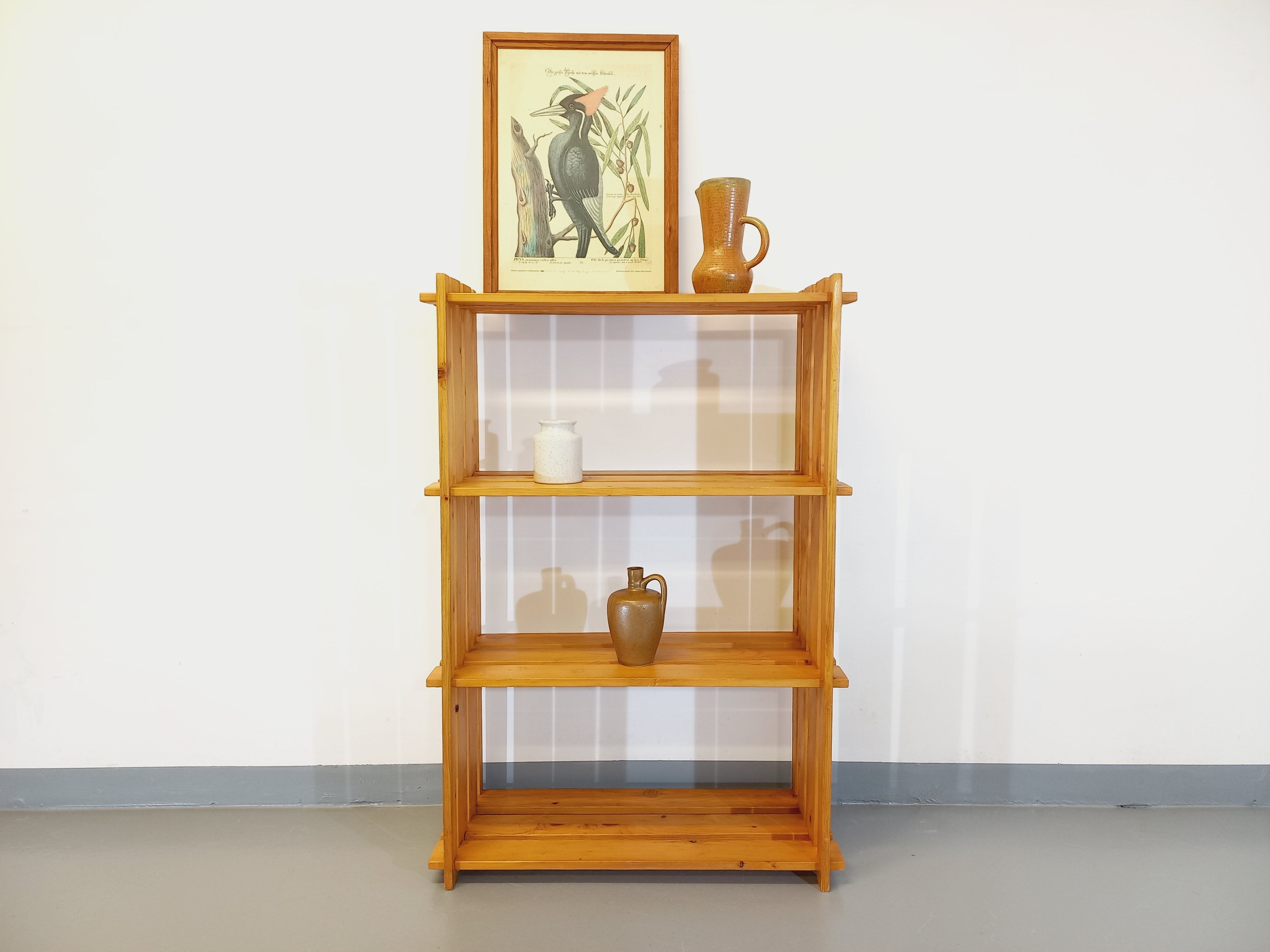 Bookcase vintage pine shelf from the 80s in the style of Maison Regain