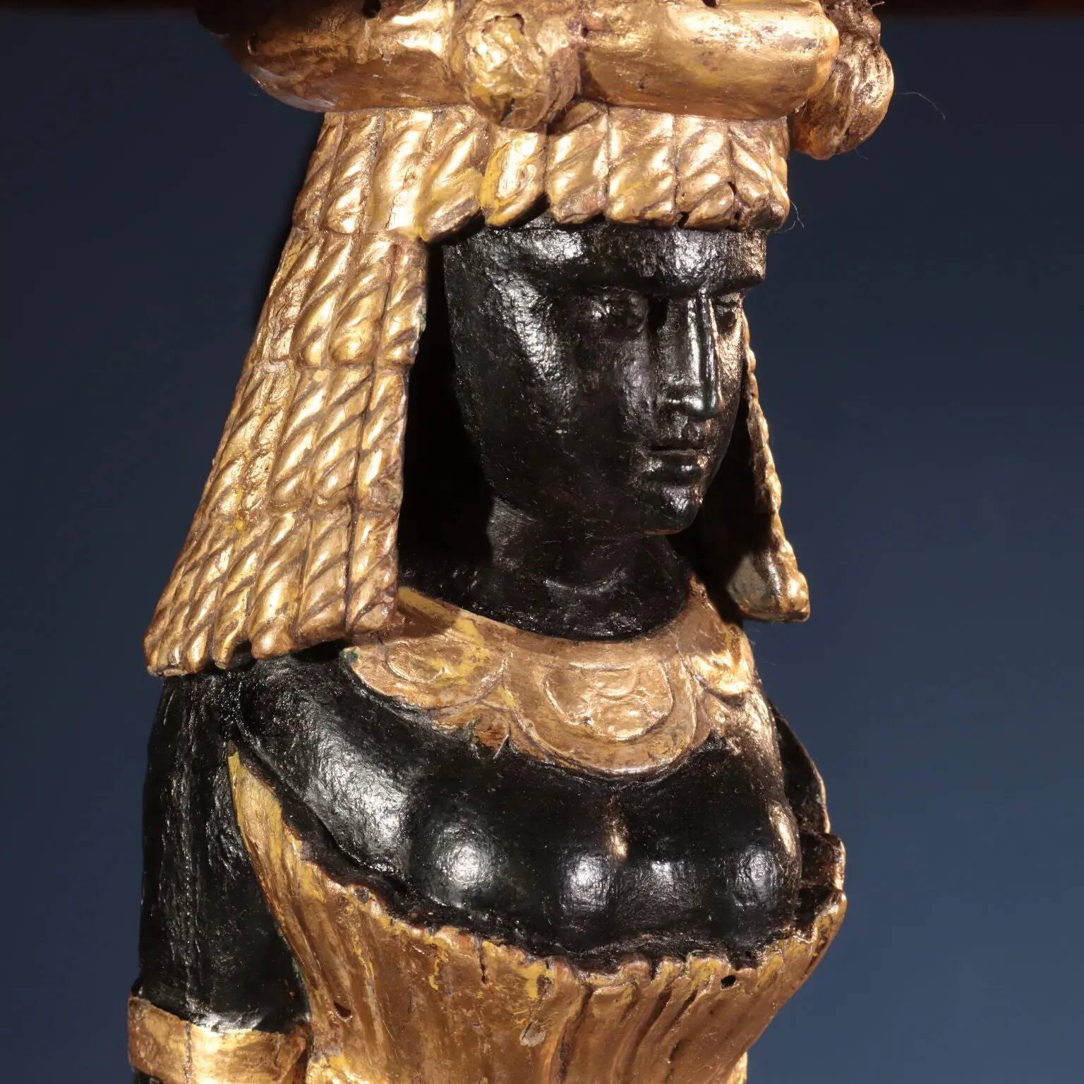 Table d’appoint ancienne Empire en cerisier et albâtre, Italie, XIXe siècle