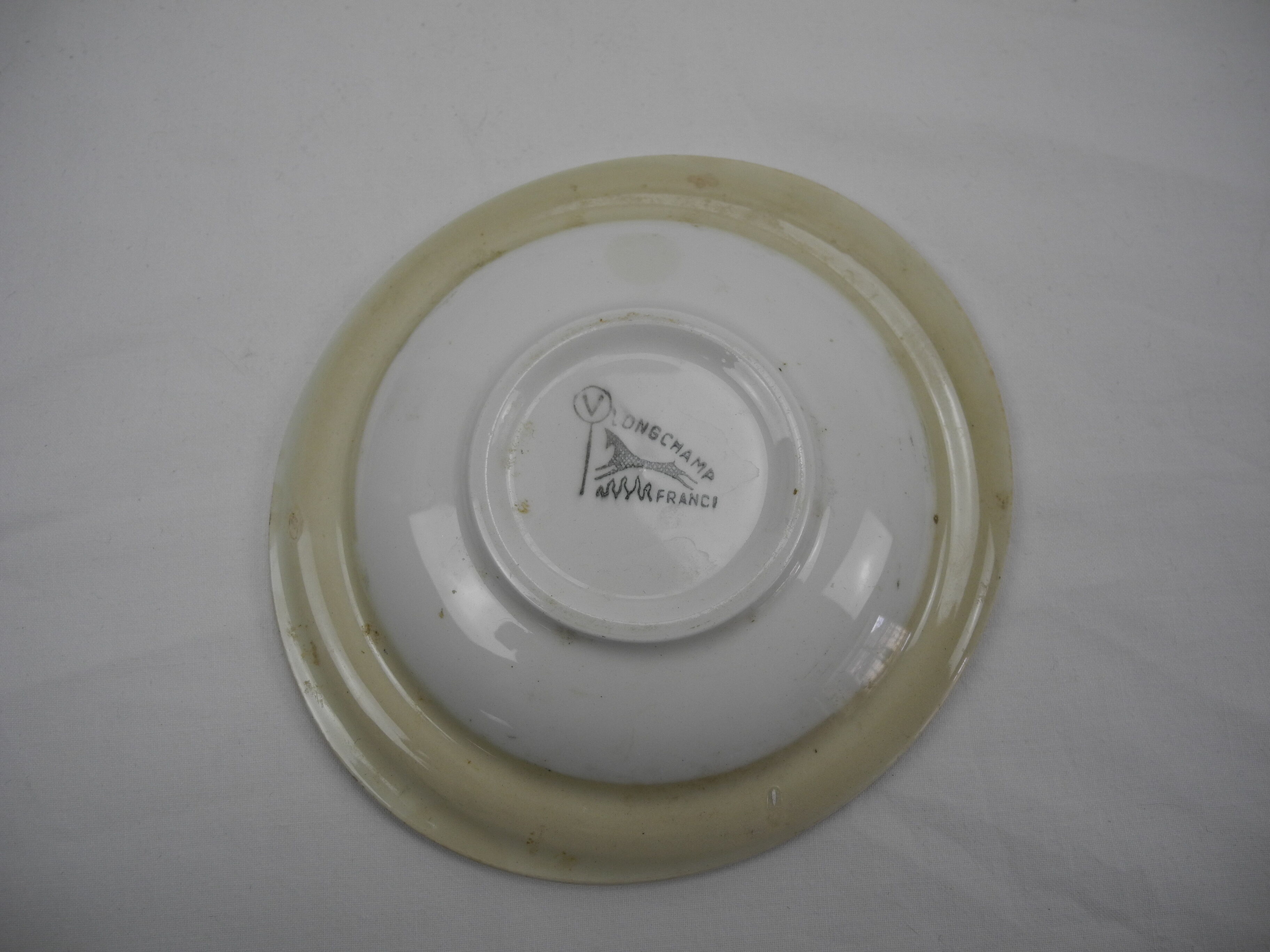 Old ashtray collects coins menthol longchamp