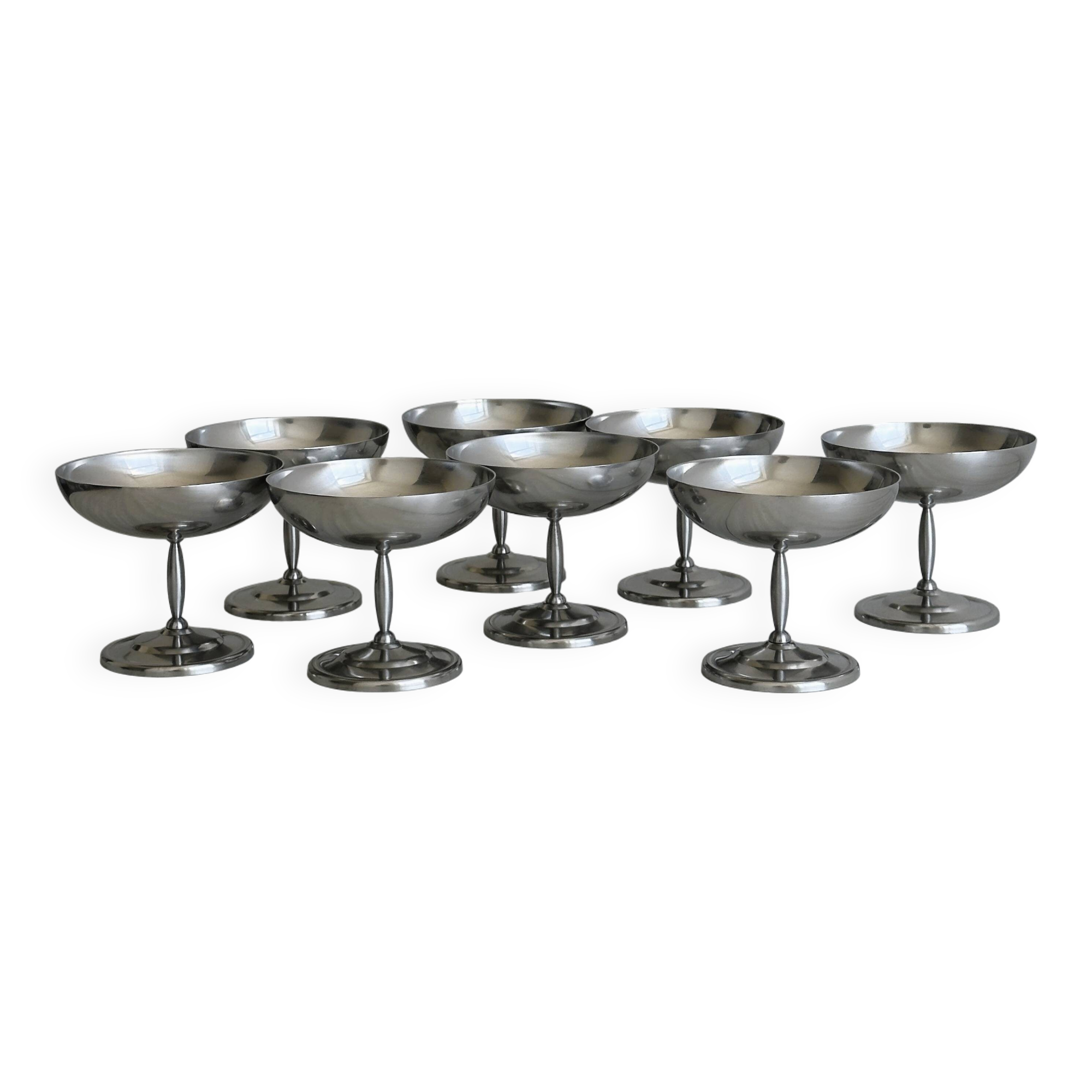 8 stainless steel dessert bowls