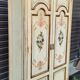Armoire peinte à 2 portes