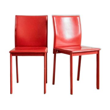Paire de chaises en cuir