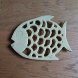 Cast iron underbody fish shape