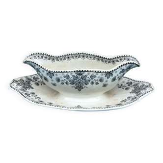 Sarguemines gravy boat