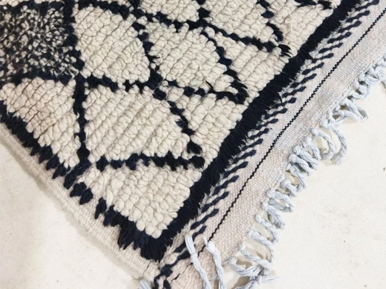 Moroccan Berber Rug 138x72cm