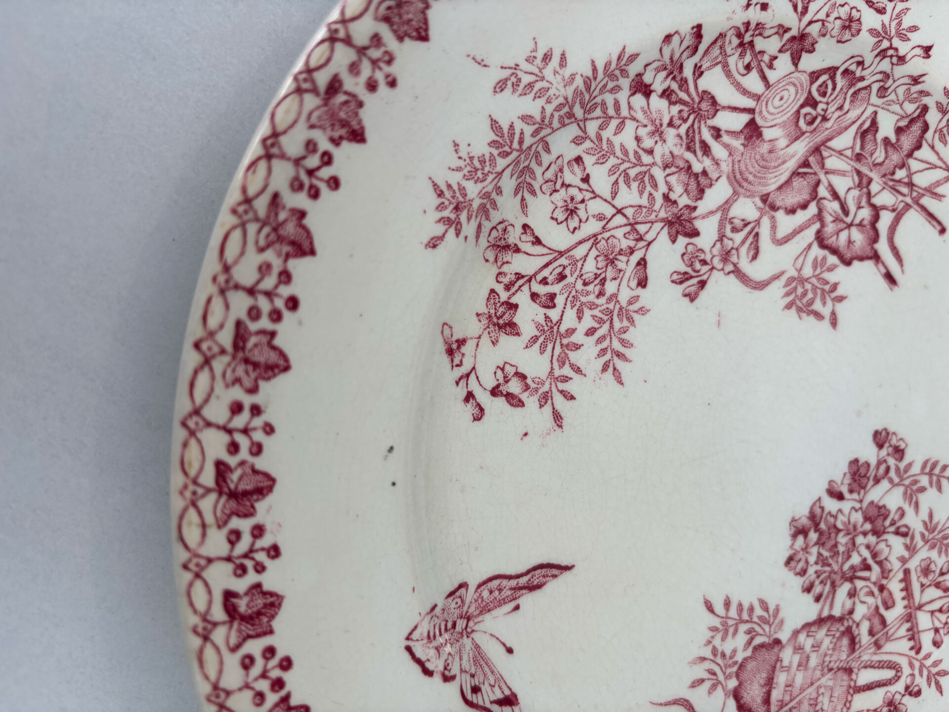 Old pink ironstone plate Onnaing | French earthenware