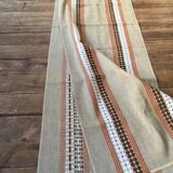 Table path, vintage hanging