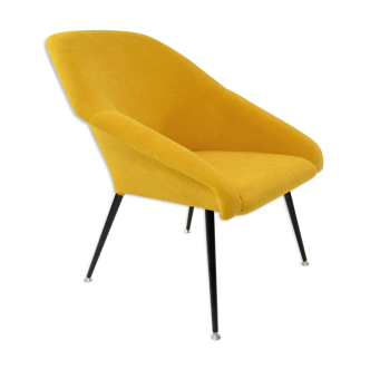Yellow shell armchair