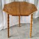 Table pieds tournés