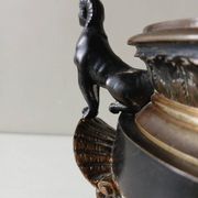 Ancient Médicis vase in gilded bronze with sphinxes – Napoleon III 19th century