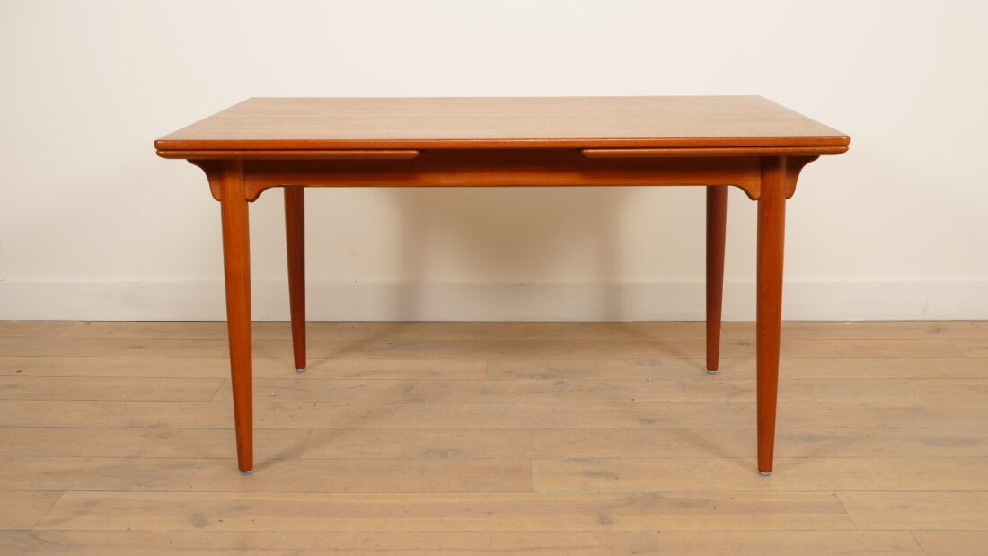 Vintage dining table | Omann Jun No. 50 | Teak | Extendable