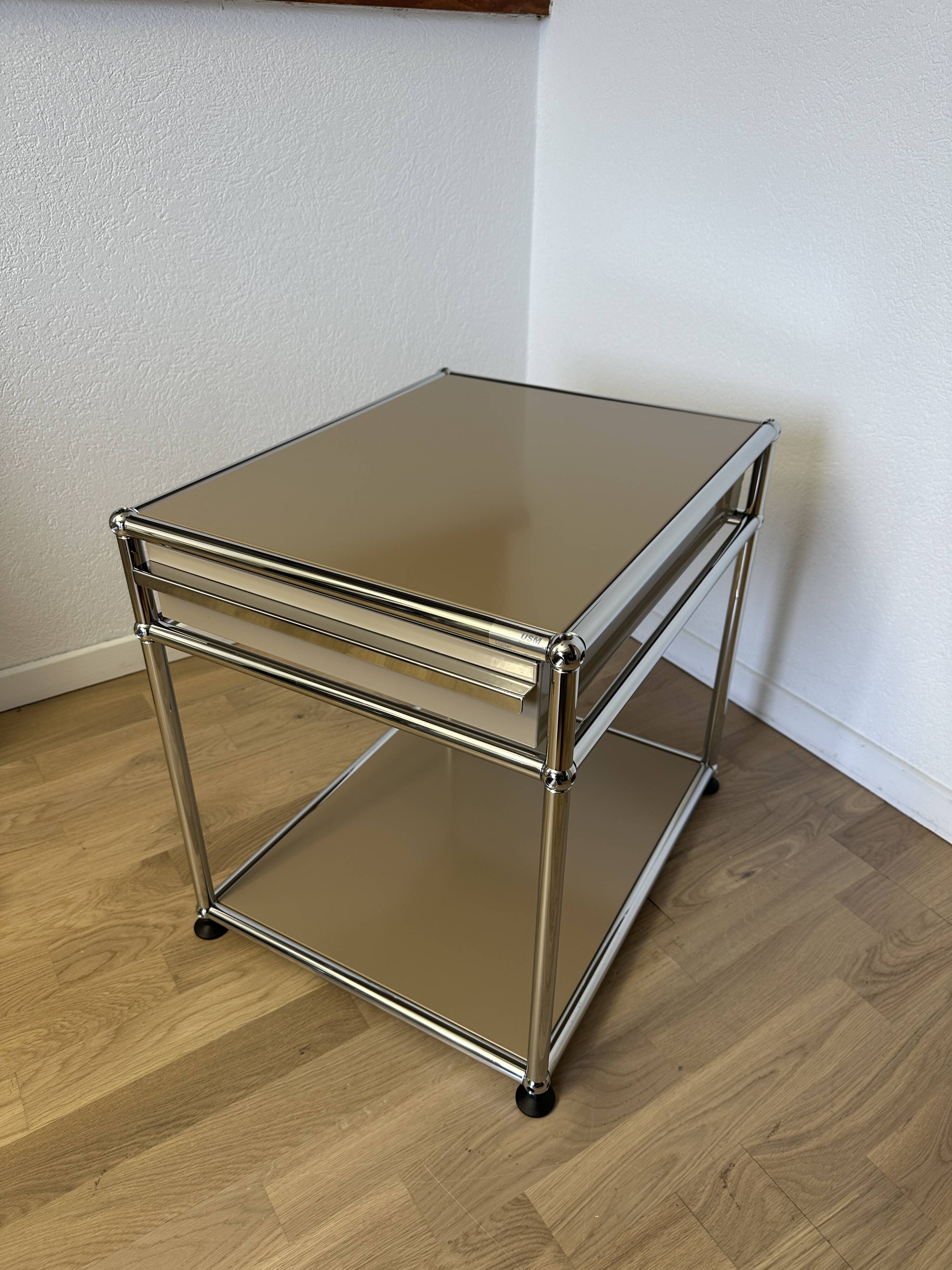 USM Haller bedside table in beige