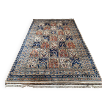 Hand-Knotted Pakistani Carpet