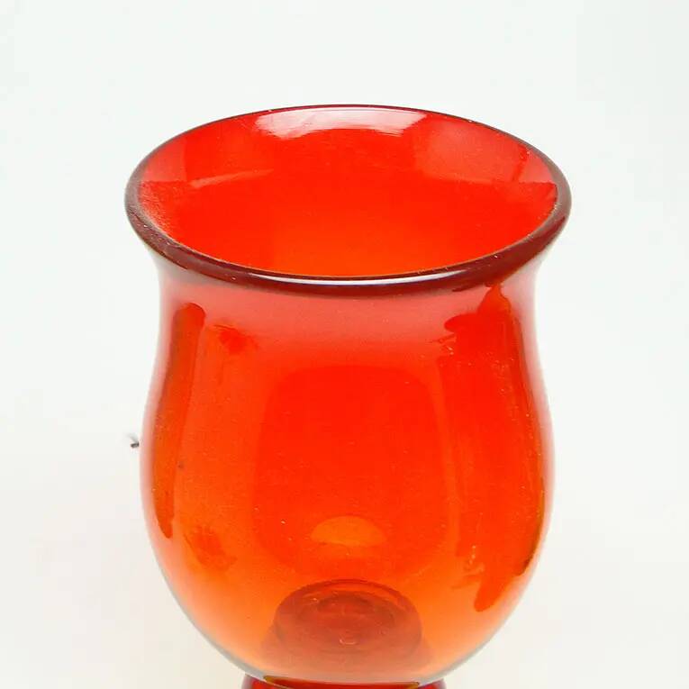 Vase moderniste, en verre orange, conçu par J. Słuczan-Orkusz, Pologne, années 1970