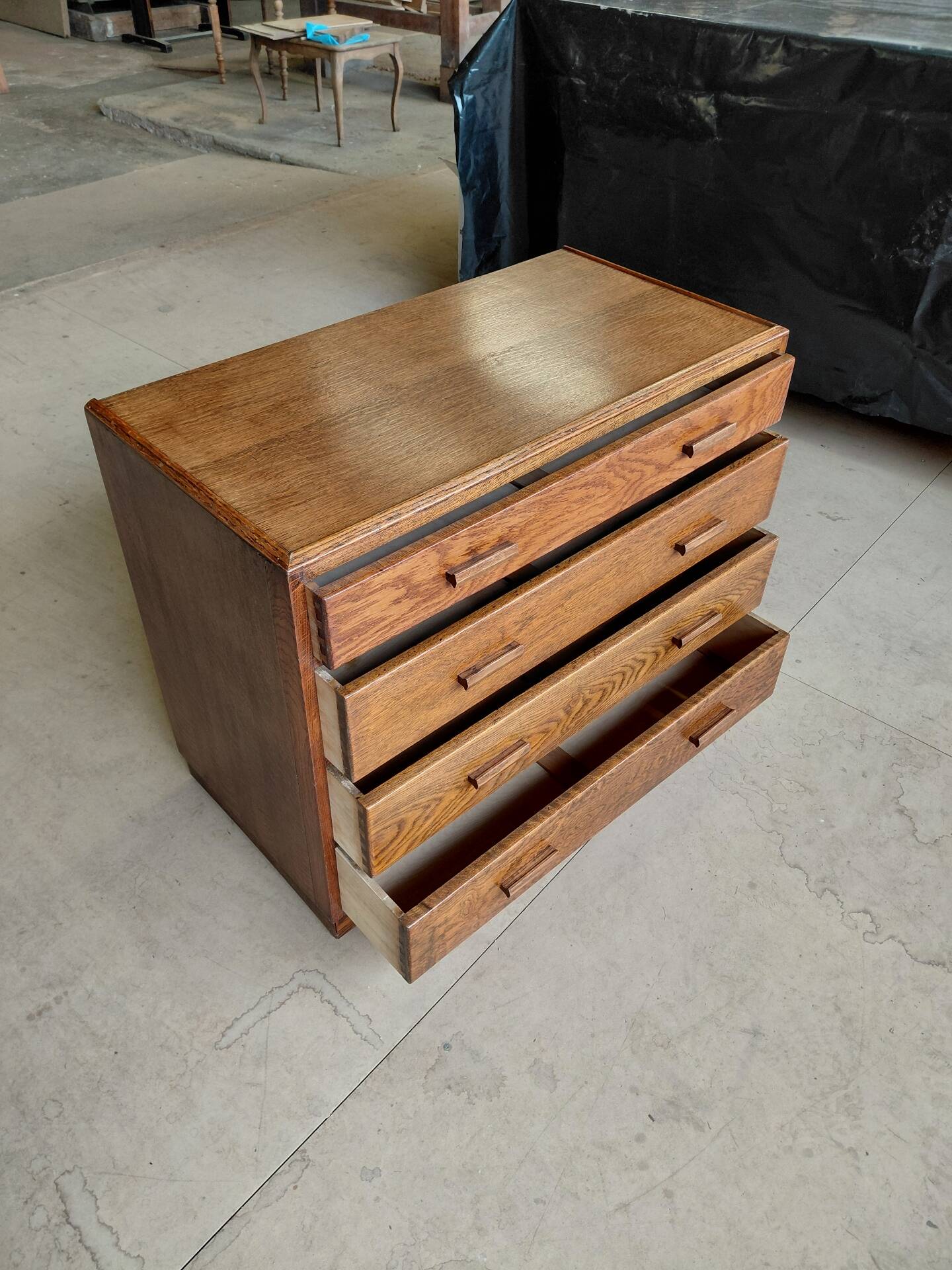 VESPER chest of drawers