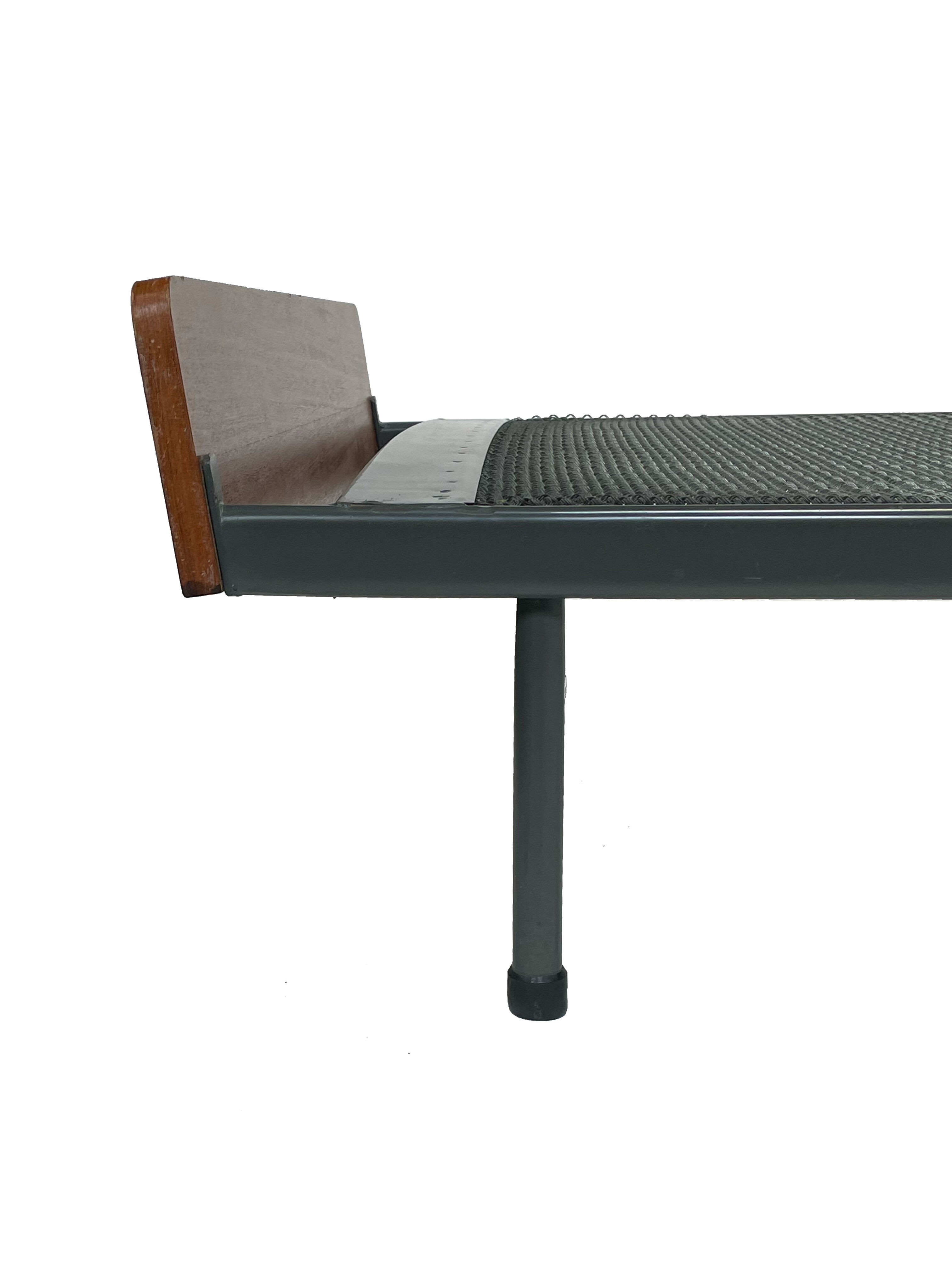 Vintage daybed of the 1960s Netherlands minimalist design