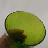 Service with green orangeade