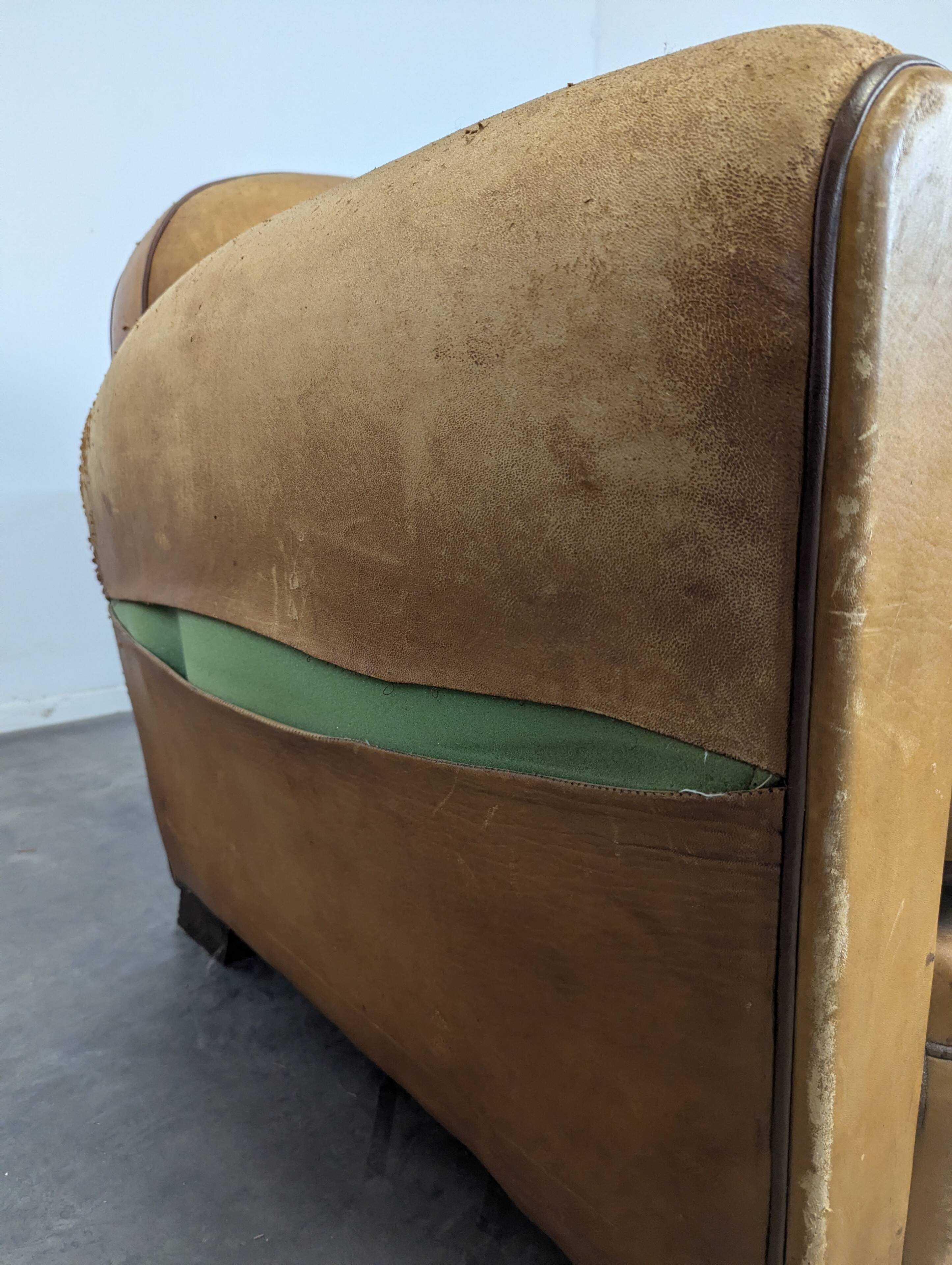 Paire de fauteuils club, années 30