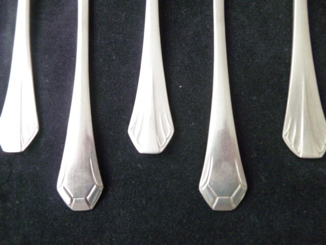 Set of 6 forks with silver metal oysters Art Deco style