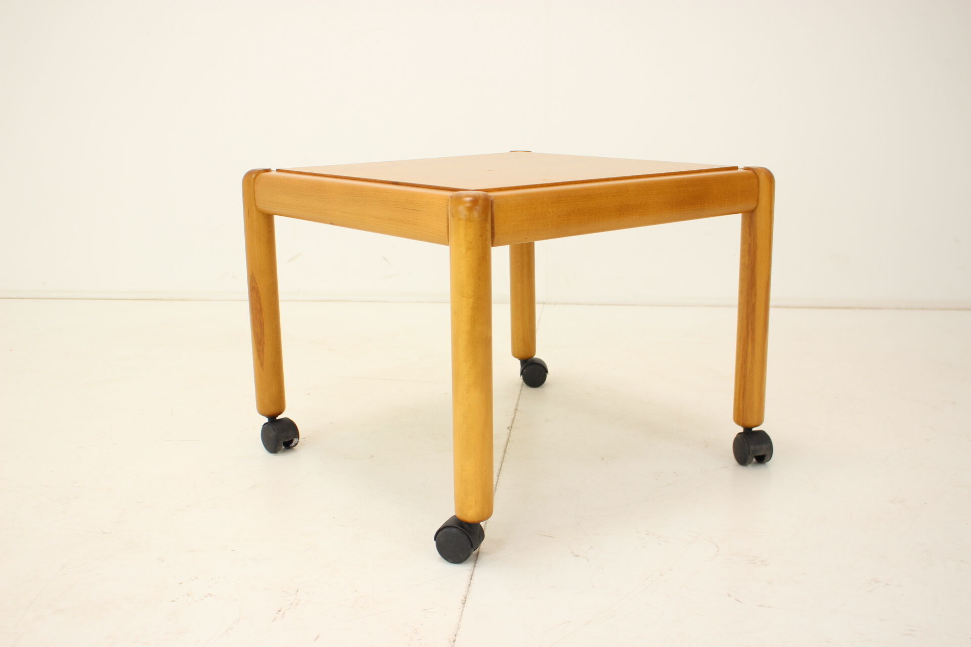 1970s Mobile Conference Table, Manufacturer - TON, Czechoslovakia