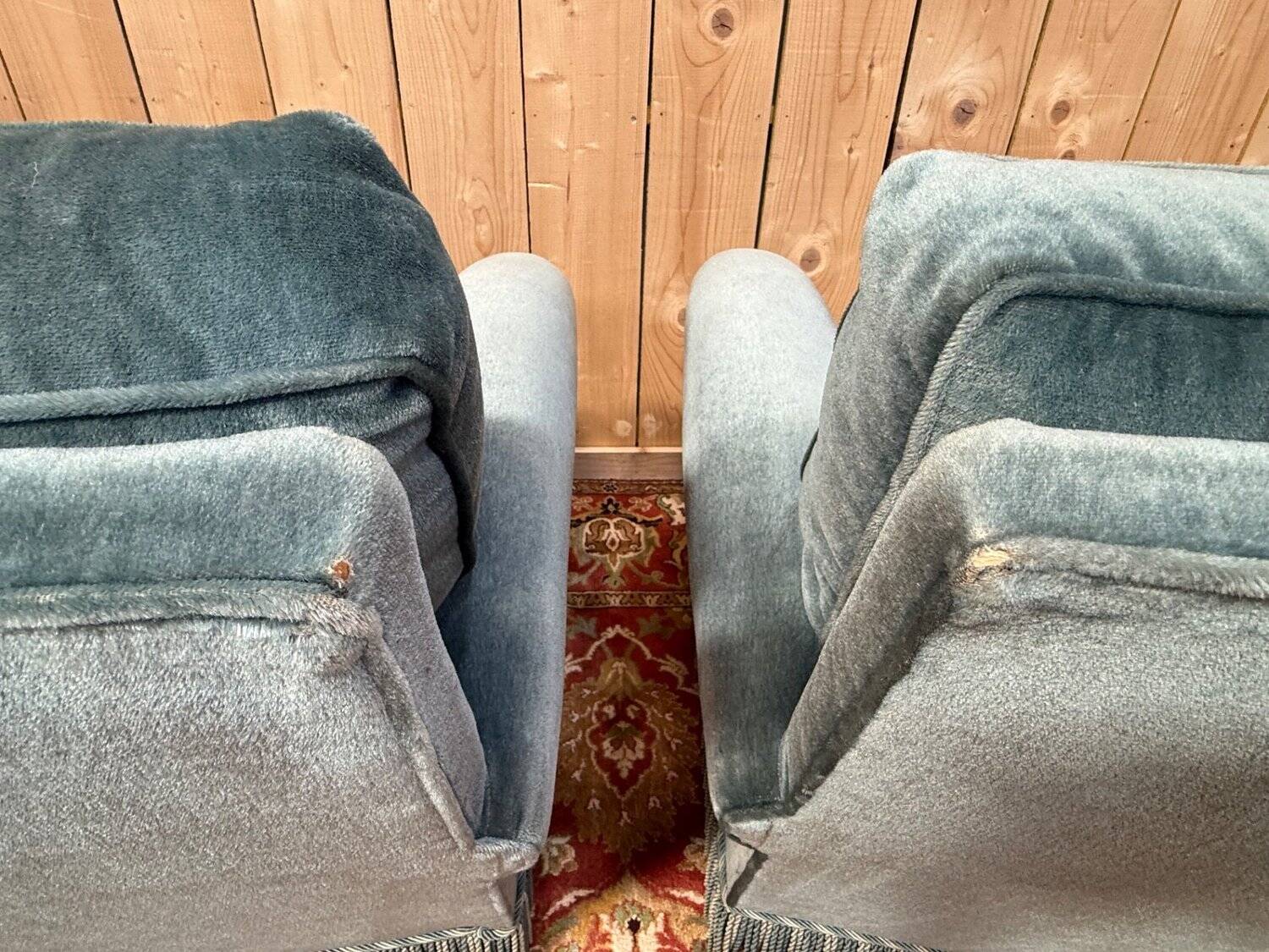 Pair of club armchairs – Napoleon III style – Blue-grey velvet – 19th century.
