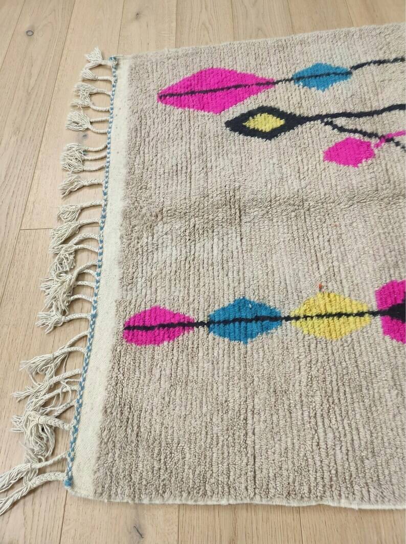 Traditional Moroccan rug 200cm x 300cm