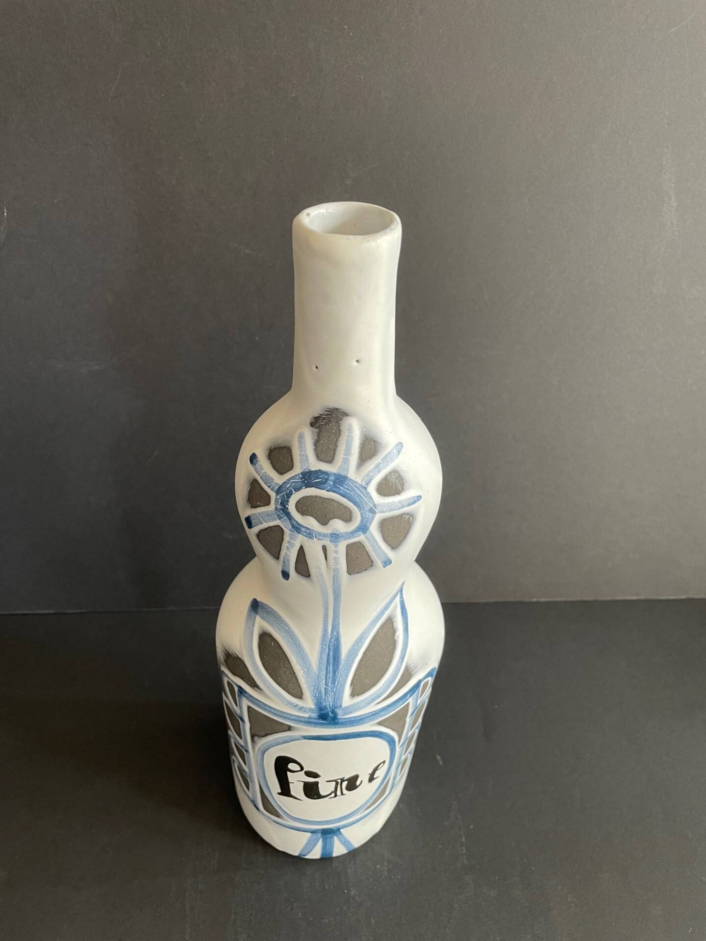 “Fine” earthenware bottle by Roger Capron Vallauris