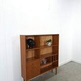 Deens teak vakkenkast met lades en hoge poten, vintage wandkast