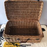 Trunk in ancient rattan