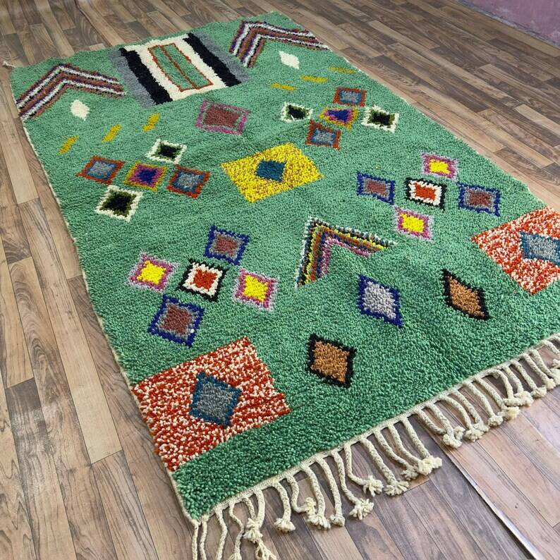 Moroccan Berber rug 250cm x 150cm